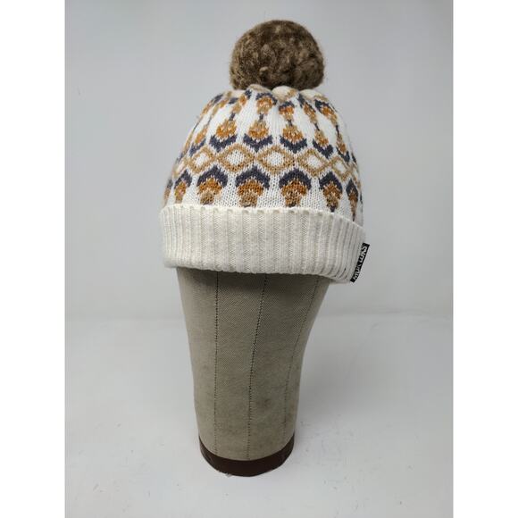 Muk Luks Beanie Winter Hat Pom Pom White Brown Acrylic Wool Blend - Picture 2 of 10
